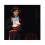 Mahshid Javadi Instagram - 🎭 روز بازیگر مبارک . عکسها مربوط به نمایشِ شجاع ( شخصیتِ ژوزفین پاریس) می‌باشد. . #mahshidjavadi