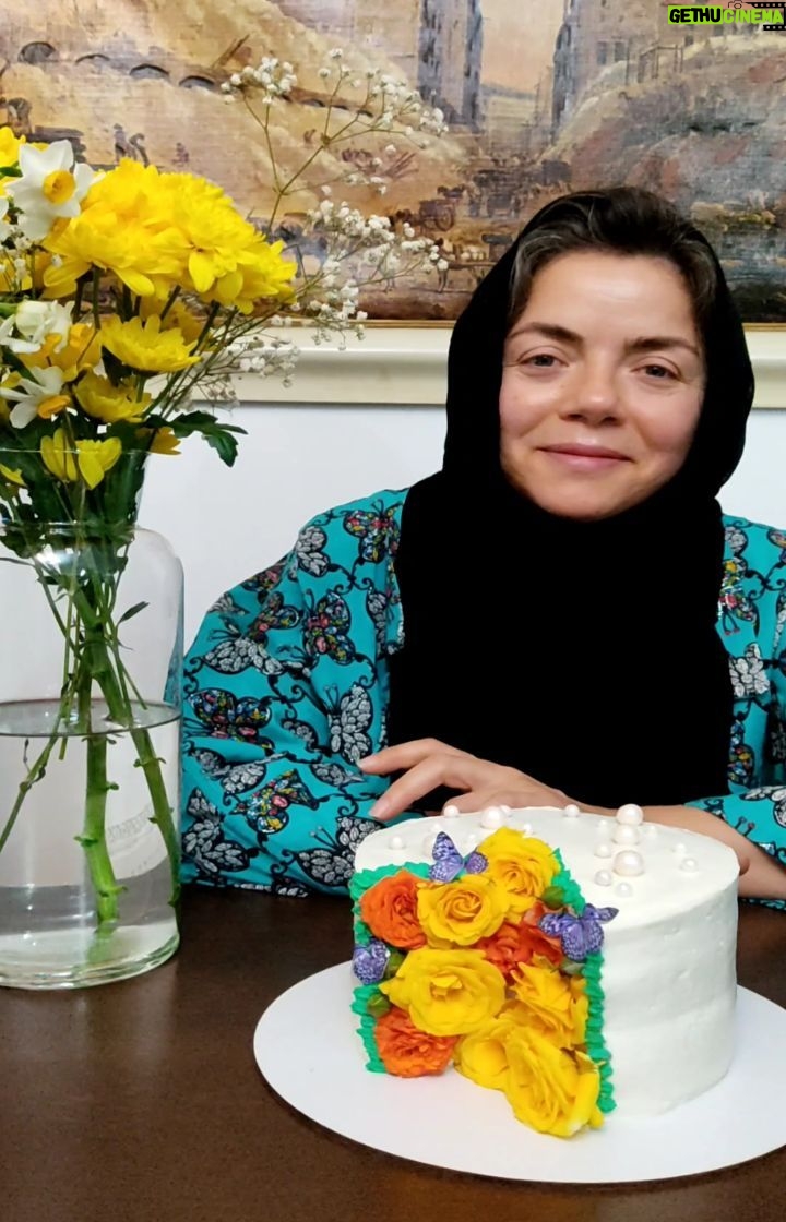 Mahtab Nasirpour - 12.9K Likes - #مهتاب_نصیرپور
#mahtabnasirpour
29 آذر