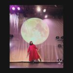 Mai Fukagawa Instagram - 初めてのファンクラブイベント、 無事終了しました✨🙌 皆さんからいただいたアンケートを参考に、やりたいことをギュンと詰め込みました。笑 一緒に考えながら形にしてくださったスタッフの皆さまに、本当に感謝です。 　 段取りや喋りなど、拙いところが多々ありかなりゆるい時間だったと思うのですが、会場の皆さんがあたたかい空気を作ってくださり、おかげで緊張がほぐれました。 皆さんにも楽しんでいただけていたら嬉しいなぁ。 ご縁でスペシャルなゲストにもご登場いただき、感無量でした…✨😢ね！ ホッとしてご飯もいっぱい食べまして、今日はぐっすり眠れそうです🌃 ありがとうございました☺️