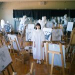Mai Fukagawa Instagram - 2023年もカレンダーを出させていただくことになりました。3度目の今回は、なんと、、 静岡の母校で撮影をしてきました！ 学生時代、3年間の思い出がぎゅっと詰まった大切な場所で撮っていただけたこと、 それをカレンダーという形で皆さんに見ていただけることが、なんだか不思議でうれしい気持ちです。 恩師の先生方にも卒業ぶりにお会いすることができました。 温かく迎えてくださった学校の関係者の皆さま、 本当にありがとうございました🌸