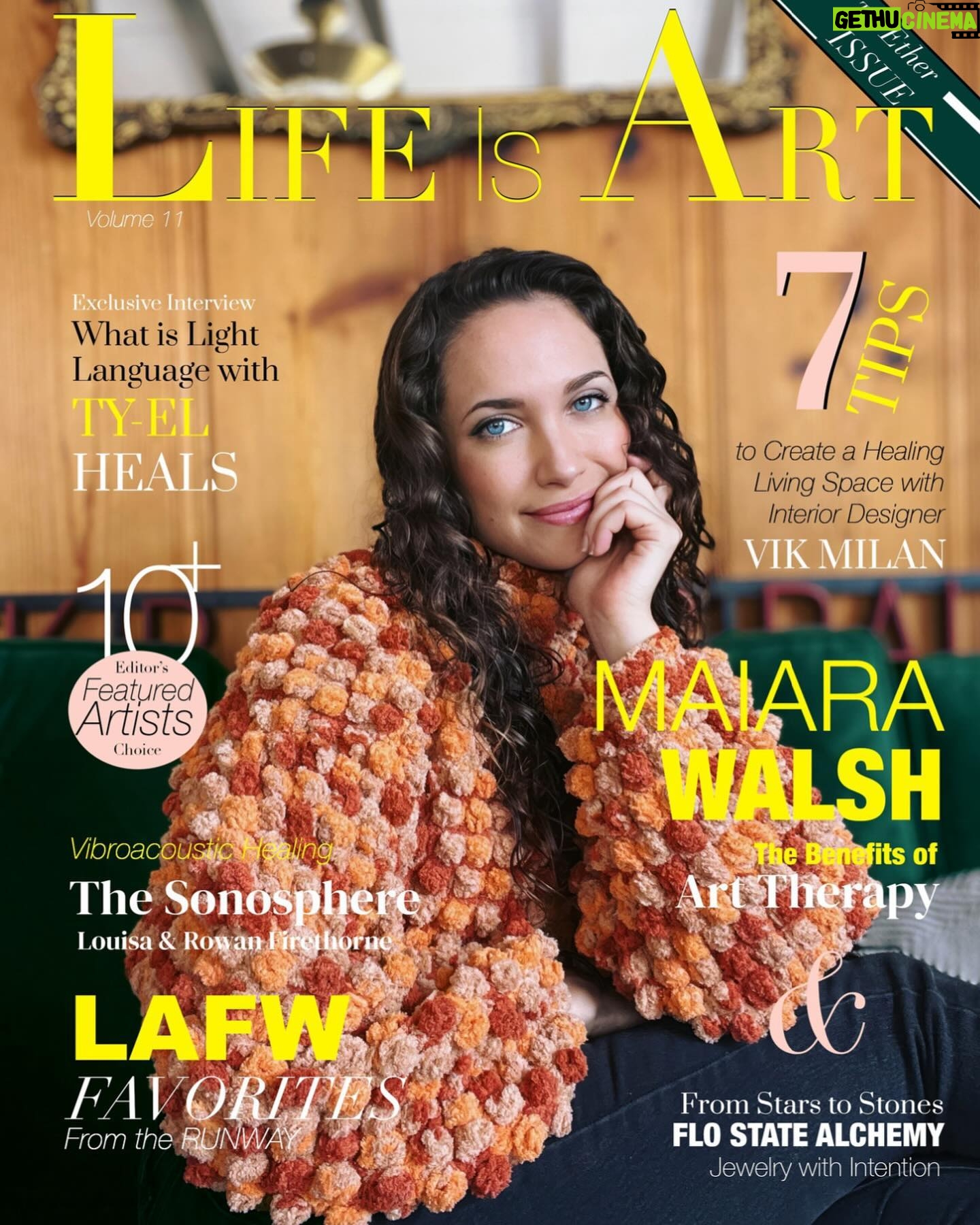 Maiara Walsh Instagram - @lifeisartmag Fall issue 📖🍁Art therapy with @siennaevebenton 🎨 Thank you for having me ✨ 🇧🇷 revista Life is Art Edição de outono 🍁Arteterapia 🎨 Obrigada pela entrevista ✨ Photography: @eclipticphoto Asst: @tylerjnewman Sweater: @dipontoatelie Editor in chief: @siennaevebenton Link in bio #lifeisartmagazine #arttherapy #mentalhealth