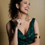 Maiara Walsh Instagram - 🌿🐲🌿 📸 @shoakland 🏠 @dreamco.dtla Jewelry @flostatealchemy