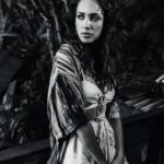 Maiara Walsh Instagram – Turn the poison into the remedy. Turn it into art. 

🇧🇷 Transforme o veneno em remédio. Transforme-se em arte.