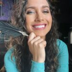 Maiara Walsh Instagram – “I think of you and me as a poem – as verse – rambling, undulating, confounding, illuminating, free verse… An epic poem, ranging over the fluid topography of an ever-changing, thousands-of-years-in-the-making, full-of-surprises, wondrous you! You are a poem. You are to be read out loud with a tender, ferocious, and mischievous voice.” Philip Kenney 

🇧🇷 “Penso em você e em mim como um poema – como um verso – verso divagante, ondulante, confuso, esclarecedor, livre… Um poema épico, abrangendo a topografia fluida de um mundo em constante mudança, milhares de anos em formação, cheio de surpresas, maravilhoso você! Você é um poema. Você deve ser lido em voz alta com uma voz terna, feroz e travessa.” Philip Kenney