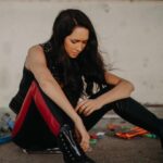 Maiara Walsh Instagram - Moods and excerpts from my novel 🧨⛓️🩸