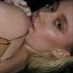 Maika Monroe Instagram -