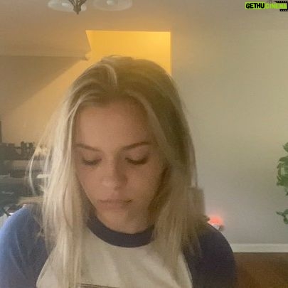 Maisy Stella - 45.2K Likes - Another unfinished song that now lives on my instagram
