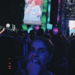 Maitê Padilha Instagram - eu, johnny e (A) alcione diva arrancando nosso coração do peito e brincando com ele na ponta do dedo o primeiro dia de @spantanenem foi assim 🥰 comidinha gostosa e samba. uiui, amei.
