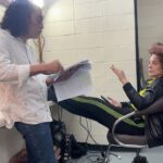 Maitê Padilha Instagram – @amissofilme foi um presente que o teatro me deu. 

junto com esse presente veio Pedro, Helga, Dani e Lino. 

@pedrudavid é gigante em cena e na vida. É dedicado, obcecado, apaixonado e talentoso. É também generoso em cena, quer jogar junto e criar junto o máximo de coisas possíveis. Pedro está hipnotizante no nosso filme, foi assim que eu me senti assistindo ele trabalhar e eu tenho certeza que é assim que todos vão se sentir assistindo. 

@helganemetik é uma explosão, foi desde o início pra mim. Sua Iêda é divertida e carismática ao mesmo tempo que é doída e confusa. Eu me apaixonei pela Iêda e fui muito feliz por ela ter sido interpretada pela Helga, não teria outra pessoa. No set, no palco e na vida, Helga é alguém que eu admiro e amo, alguém que eu quero sempre aprender com. 

@alexandrelinooficial é toda força e inteligência num pote de amor. Foi Lino quem me achou no teatro, como ele mesmo gosta de dizer (e me deixa muito feliz de escutar), e foi ele quem reacendeu uma fascinação pelo trabalho. Lino é talentoso, observador, muito generoso e, principalmente, alguém que conhece e ama o que faz. Já eu, ainda não sei o que fiz pra merecer ele cruzando meu caminho e me trazendo pra cá, mas me contento em ser enormemente grata por enquanto. 

E tem o Dani. Ah, o Dani eu não gosto muito. Brincadeira, Dani. Ele não tem instagram, mas uma vez eu deixei de postar ele num carrossel do nosso filme e ele veio me dizer que tinha visto, então, espero que ele leia isso aqui também. Me dei bem com o Dani desde o primeiro momento, tinha algo no humor ácido e nas piadas depressivas que faziam eu me encantar (identificar, rs). A história do Dani é apaixonante, inteligente, sarcástica e envolvente. Ela é feliz, na mesma proporção que é triste (tá, talvez seja um pouco mais feliz vai), ela é original, corajosa e cheia de personalidade e ela só é assim porque o Dani também é. Eu fico feliz de fazer parte da vida artística dele e da pessoal tambem. 

Têm muitas outras pessoas tão especiais que eu não consigo citar porque o instagram nem permite esse tanto de palavra. Mas VOCÊS sabem que foram essenciais. Pra mim e pro filme. Não se faz cinema sozinho e que bom. ❤️