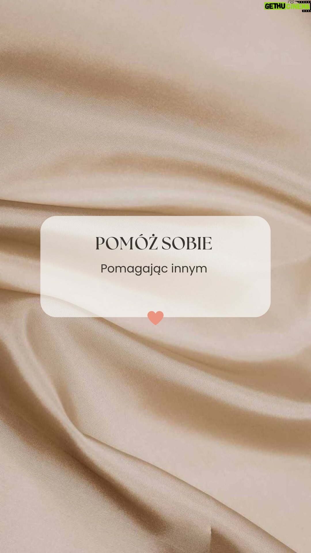Maja Bohosiewicz Instagram - @mali.bracia.ubogich kochani! Zachęcam, zapraszam - czyńmy dobro - dając innym coś pięknego na święta ❤️❤️❤️ u nas przelewik poszedł! Dajcie znać jeżeli macie jakieś akcje które są godne polecenia! Chętnie o nich opowiem i się zaangażuje