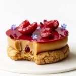 Maja Vase Instagram - Crazy, cheeewy raspberry peanut butter caramel cookies 🍪🥜💥 Recipe? ❤️