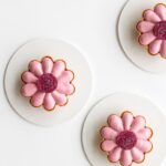 Maja Vase Instagram - Blackberry meringue tarts 🌸 Tangy, sweet, and sooo fluffy ☁️ Want a bite? 🥄👉🏻
