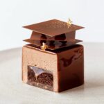Maja Vase Instagram - Crazy chocolate caramel cube 💥🎲 Recipe?