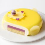 Maja Vase Instagram – Flourless lemon coconut cake with a wild blueberry core 🍋🥥💜 I never get tired of that magical purple colour 🪄🔮