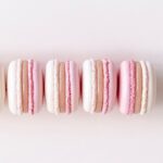 Maja Vase Instagram - Rhubarb vanilla love 💘 #springmacarons #rabarberkoldskål