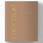 Maja Vase Instagram - HAPPY NEWS! My first English printed book CHOCOLAT is out May 22nd 🍫📕🎉 I’m so excited! It’s a fusion of my two popular e-books CHOCOLATE ENTREMETS and CHOCOLATE TARTS with more than 60 recipes. Pre-order now (direct link in profile) 👆🏻🫶🏻