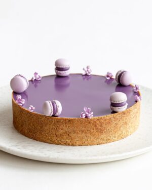 Maja Vase Instagram - Blueberry lemon liquorice fluff tart for @madslanger 💜 Huge honour to make 40th birthday cakes for crazy talented you 🙏🏻 More cakes in story 💫