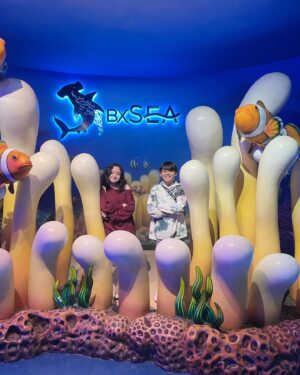 Makayla Rose Hilli Instagram - With Baba @makayla_rose9. Photo By : @auntie_nirma16