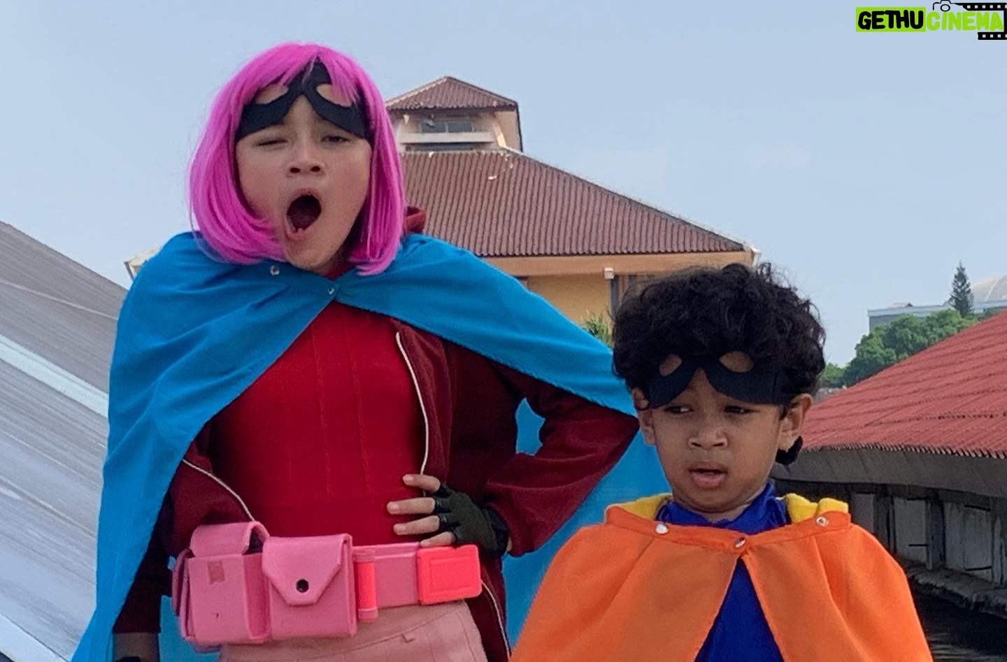 Makayla Rose Hilli Instagram - dont swipe ππ»ππ»ππ»ππ»miracle of alea senin-jumat jam 15.00 @officialmnctv πΈ @triwillyramadhan