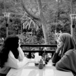 Makayla Rose Hilli Instagram - Cerita nya kita romantis... Yg ngambil photo @nirmasrikandi