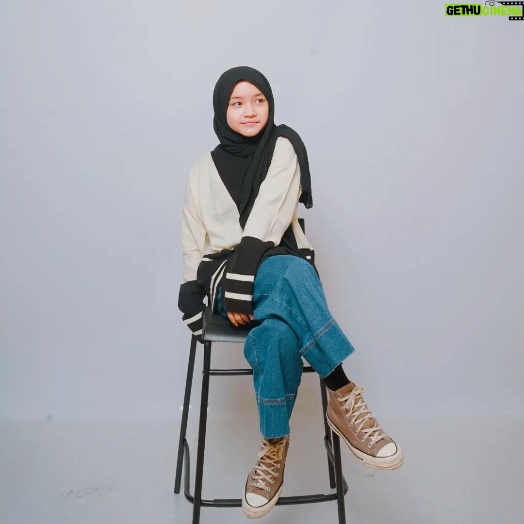 Makayla Rose Hilli Instagram - Swipe donk ➡️➡️➡️ #masyaallahtabarakallah #makaylarose #makaylarosehilli #ootdhijab