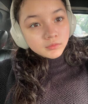 Makayla Rose Hilli Instagram - 🍵 - 
.
.
[#makayla #masyaallahtabarakallah #makaylarosehilli #newjeans #attention #viral #mwah]