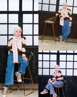 Makayla Rose Hilli Instagram - Jadilah baik Sesungguhnya Allah menyukai orang-orang yang berbuat baik 
(Q.S Al Baqarah: 195)
📸@bukanmain_studio
#masyaallahtabarakallah
#makaylarose 
#makaylarosehilli 
#hijabstyle
#hijabers #hijabfashion #hijabstyle #hijrah #hijabgirl 
#muslimah