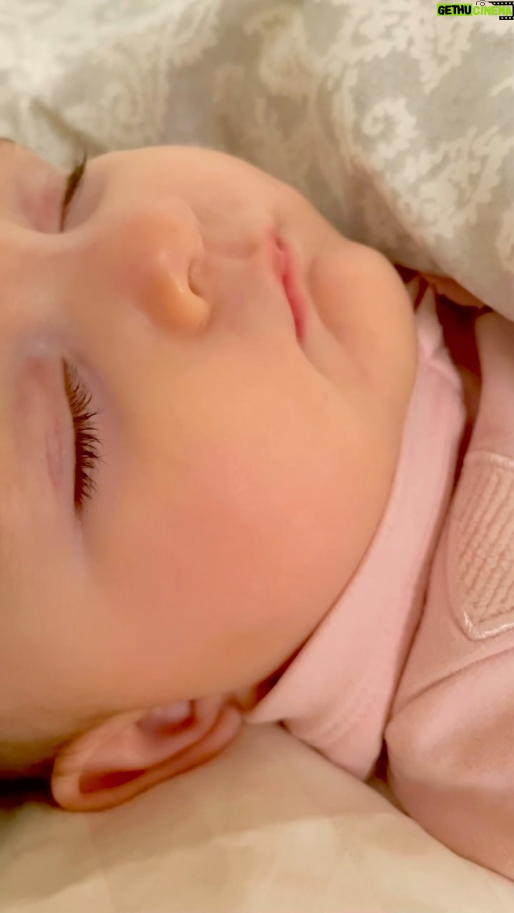 Makenzie Vega - 2.8K Likes - #firsttimemom #firsttimemum #areyoustillbreathing