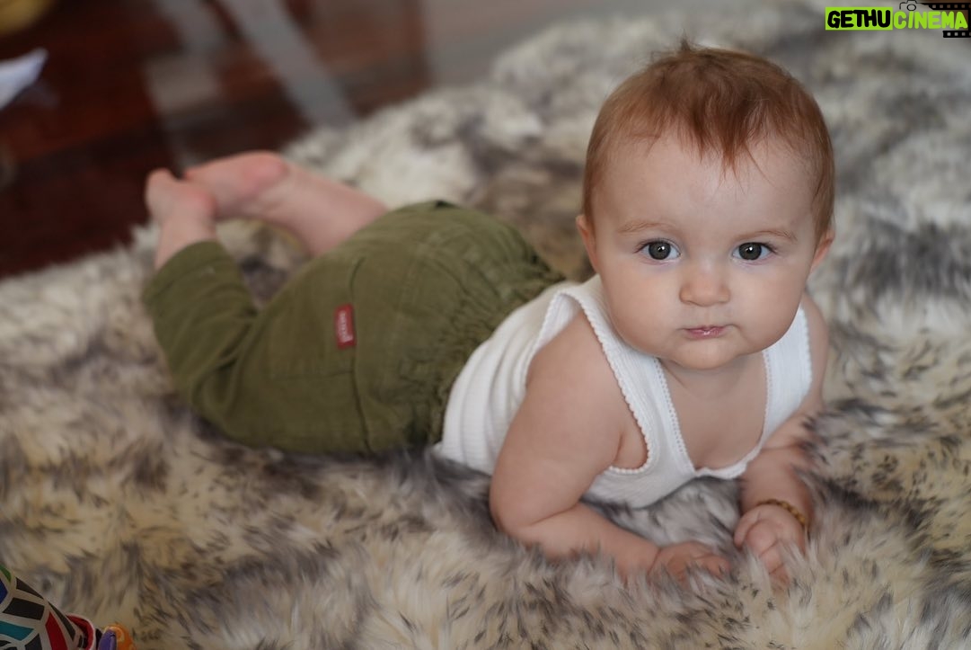 Makenzie Vega - 2K Likes - What would we even do without you little bug.
@blairzyboy has a new favorite 🙊