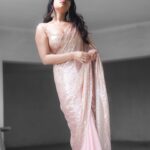 Malavika Sreenath Instagram – Adding Glitters to your feed ✨

For Movie Title launch event 🪩

Shot by @muzammilmooza 
Styled by @amritha_lakshmi___ @styledby_al_ 
Make up & hair @makeover__by__akhila 
Saree @rutha__designs__ 
Jewels @alameen_fashion_jewels 

Special thanks @anamika_sreenath @aftha.b