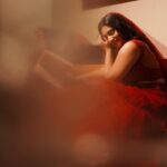 Malavika Sreenath Instagram - रानी ❤️‍🔥 Ft @malavika_sreenath Photography @muzammilmooza Styling @styledbyalbin_ @_a.l.b.i.n MUAH @_anish_makeup_artist Outfit @thunnal Jewellary @adorebypriyanka Location @abad.hotels