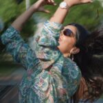 Malavika Sreenath Instagram - Incase you missed some chiri 🌝😎 Shot by @muzammilmooza 🕶️ Shirt @senora_western_outlet 🫶🏼 Special Thanks @amritha_lakshmi___ 🤍