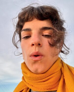 Malena Sánchez Instagram - ✨
- Paleta de un domingo en casita
- Zoita y el mar
- Selfie con viento
- Ñoquis para amigos 
- Qué dice? Los amo
- Uf año nuevo
- Harta pero fanática de limpiar 
- Yoga en lo de mamá y papá
- La trieja de tus sueños
- Dos idiotas que amo

“Le digo que esa no es mi maldad, que es una especie de extrema conciencia. Que muchas personas confunden realismo con pesimismo”
Camila Fabbri - LA REINA DEL BAILE