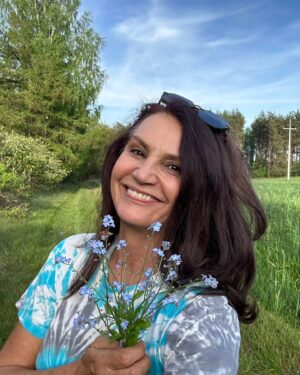 Małgorzata Pieczyńska Instagram - Kochani moi ♥️ Życzę wam, aby każdy wasz dzień był tak piękny jak dzisiaj ☀️🌿🌲💚

#majóweczka #pięknydzień #milegodnia😘