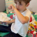 Mali Levi Instagram - מי שמכיר אותי יודע שאני מטורפת על בשמים וריחות עבדתי קרוב לשנה כדיי להגיע לריח הספציפי הזה שמשלב בתוכו אלנגנטיות עם חוצפה.. הרבה זמן לא הרגשתי שיש קונצנזוס כמו על הבושם החדש ✨ תהנו ותשתפו אותי בחוויה :) לינק בביו למעלה