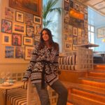 Mali Levi Instagram – Out of frames 🖼️ 
@revolve