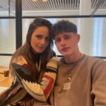 Mali Levi Instagram - ‎נועמיקו שלי חיים של אמא ❤️ היום אתה חוגג 17 שנים ! ‎לא יאומן איך הזמן עובר כשנהנים.. ‎אני לא אשכח את הרגע שהפכת אותי לאמא , שיצאת לאוויר העולם והסתכלת עליי עם העיניים הכחולות הגדולות שלך ואני לא הפסקתי לבכות מאושר ‎קאט לתאוריה , צו ראשון ועוד דברים של בני 17 שגורמים לי להסתכל עלייך ולהיות גאה! ‎אבל גם על העבר שלי ,פתאום זכרונות של גיל 17 ובעיקר ההבנה שאני כבר בעצמי ילדה גדולה 🥹 ‎אהוב שלי מאחלת לך שתמיד תהיה בריא מאושר ומוקף באהבה גדולה שתצליח בכל מה שתרצה לעשות ושתהנה מכל רגע .. ‎אני יודעת שאתה כבר גבר אבל בשבילי אתה התינוק שלי זה שנתן לי את הטייטל הכי שווה שיש! אמא❤️ 🪬