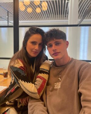Mali Levi Instagram - ‎נועמיקו שלי חיים של אמא ❤️
היום אתה חוגג 17 שנים !
‎לא יאומן איך הזמן עובר כשנהנים..
‎אני לא אשכח את הרגע שהפכת אותי לאמא , שיצאת לאוויר העולם והסתכלת עליי עם העיניים הכחולות הגדולות שלך ואני לא הפסקתי לבכות מאושר 
‎קאט לתאוריה , צו ראשון ועוד דברים של בני 17 שגורמים לי להסתכל עלייך ולהיות גאה! 
‎אבל גם על העבר שלי ,פתאום זכרונות של גיל 17  ובעיקר ההבנה שאני כבר בעצמי ילדה גדולה 🥹
‎אהוב שלי  מאחלת לך שתמיד תהיה בריא מאושר ומוקף באהבה גדולה שתצליח בכל מה שתרצה לעשות ושתהנה מכל רגע ..
‎אני יודעת שאתה כבר גבר אבל בשבילי אתה התינוק שלי זה שנתן לי את הטייטל הכי שווה שיש! אמא❤️
🪬