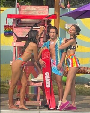Malia Pyles Instagram - the dichotomy of episode 6 hahahhahahaha
