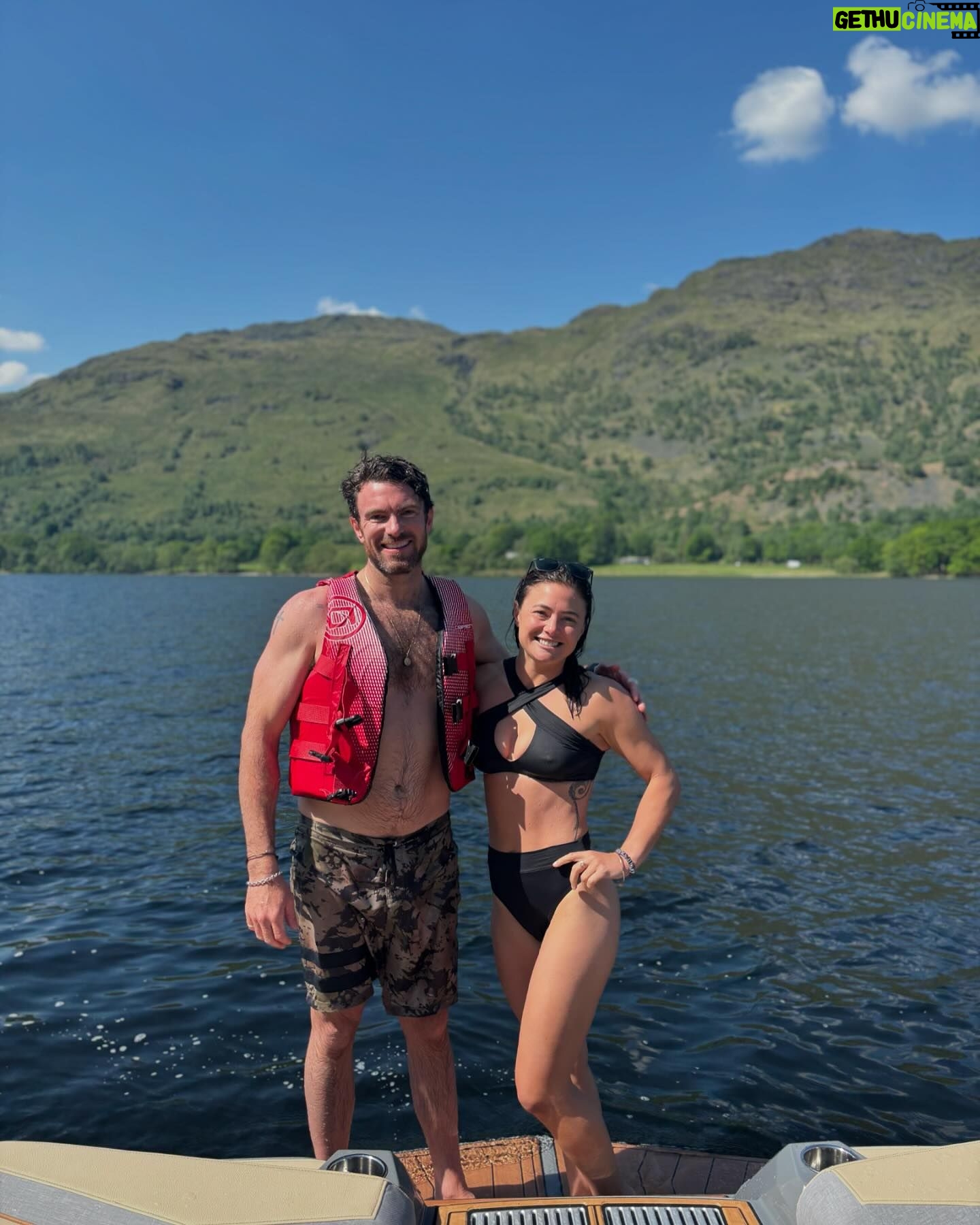 Malia White Instagram - Scotland Scenes 🏴 #nc500 #scotland #adventure #travel #landrover