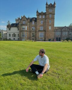 Malia White Instagram - Scotland Scenes 🏴󠁧󠁢󠁳󠁣󠁴󠁿 #nc500 #scotland #adventure #travel #landrover