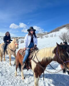 Malia White Instagram - Being a cowboy is a lot harder than Yellowstone makes it out to be. A few BTS from this weeks episode… 😂🥹 #winterhouse #bravo #bravotv #cowboyshit Outfits & Hat: @shopladyjones