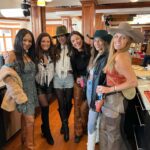 Malia White Instagram - We know how to throw a hoe-down 🤠 Catch a new episode tonight at 9/8c on @bravotv 🙌 #winterhousebravo #winterhouse #belowdeck #bravo #crossover #bravotv #wildwildwest