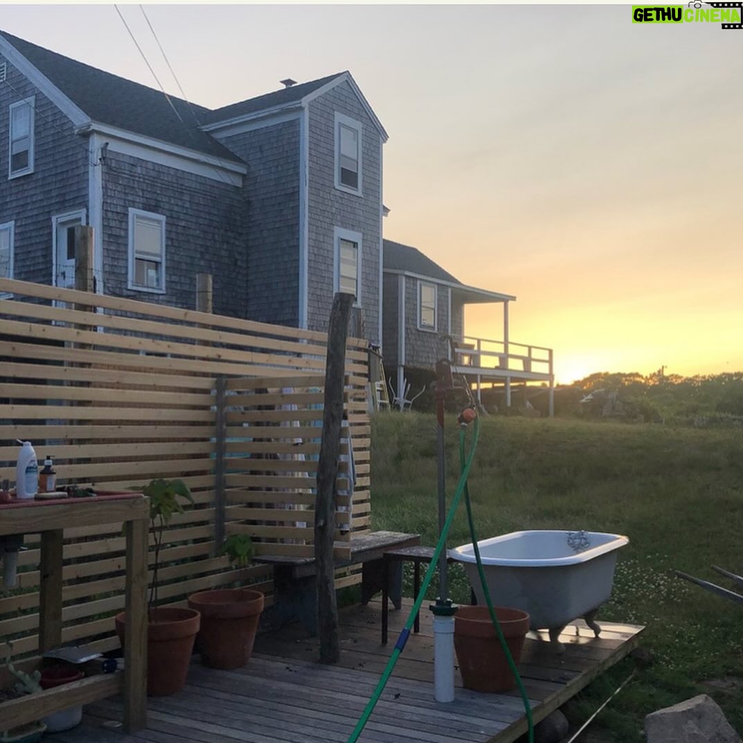 Malin Åkerman Instagram - Repost from @marthasvineyardtimes @littlelighthousefarmaquinnah If you are looking for a peaceful, up-island stay, Little Lighthouse Farm, a family-owned B & B in Aquinnah offers an escape from the summer rush. After spending the day at one of Aquinnah’s beautiful beaches, guests can enjoy endless sunsets, magic hour on the newly built deck overlooking the farm, an outdoor bath under the stars, and wake up to a delicious breakfast with our own eggs and local fare. Rent per room or rent the whole space. Perfect for families with young children! Minutes from Aquinnah cliffs and lighthouse, and perfect for families. •Short or long term stay •Close to Aquinnah wedding venues •Host your small retreat on the homestead! Also featuring Home to Island artist Max Decker, who captures scenes from everyday life on the homestead in his paintings. Visit little-lighthouse-farm.com to book your stay with us. We look forward to hosting you on the homestead! Sponsored by @littlelighthousefarmaquinnah