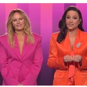 Malin Åkerman Instagram - Eurovision semi final 2 tonight! Who’s watching? Who’s your favorite artist?! It’s all so very exciting!!! 💫🎉✨ @thepetramede @edwardafsillen #eurovision