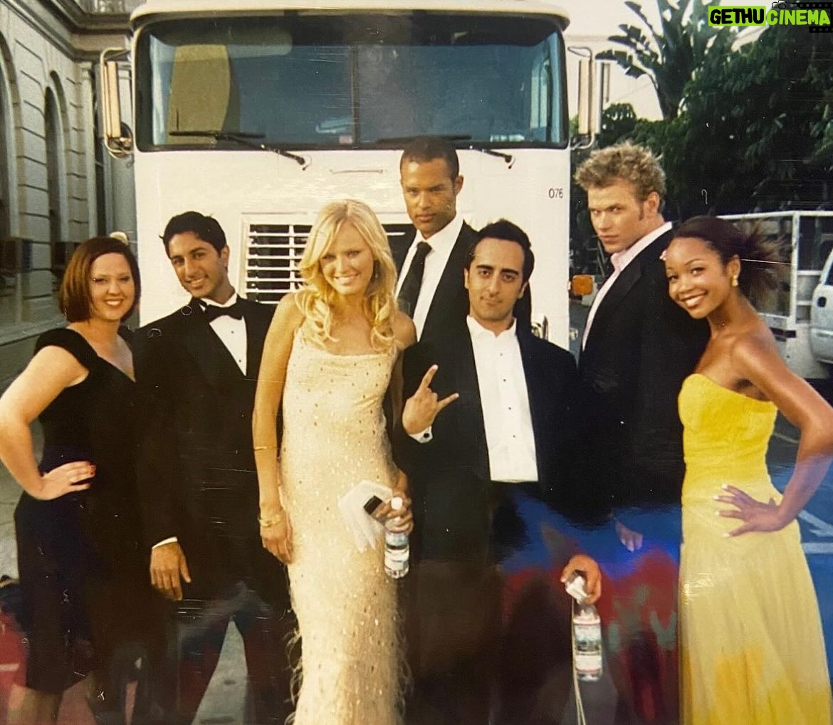 Malin Åkerman Instagram - Comeback to me 💫 #thecomeback @hbo @lisakudrow what wonderful memories! #memorylane #sunday