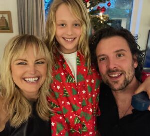 Malin Åkerman Instagram - God Jul 🎄 #godjul #merrychristmas from our family to yours 💫🌟