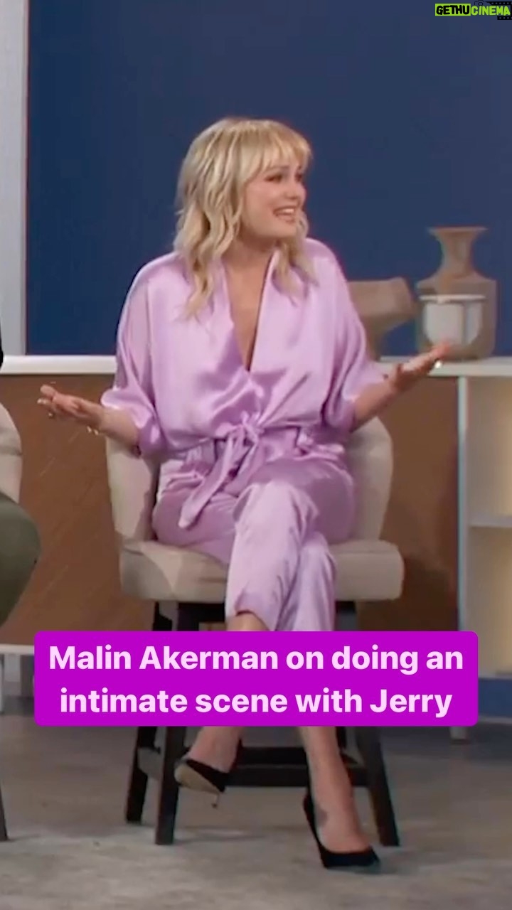 Malin Ć
kerman Instagram - @malinakerman loved how @mrjerryoc went all in when they worked togetherš #thedonorparty #malinakerman #castmates