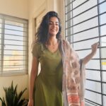 Malina Instagram - 💚💚💚💚💚 Wardrobe: @swaras_designs @styleupramyasekar #fashionstyle #fashionnova #fashionable #fashionista #fashiontrends #fashionist #fashioninfluencer #fashionpost #fashionicon #fashions #instadaily #insta #instamood #instastyle #instafashion #instalike #instalove #instacool #instafollow #instablogger #instagram #reels #reelsinstagram #loveyourself