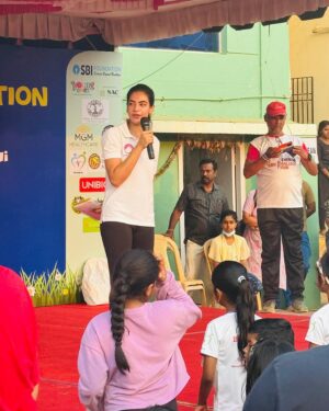Malina Instagram - Such a wonderful event with so many learnings . It was so good to see such energetic kids on a Sunday morning .

Through my project @sharelife_india , I collaborated with @mohanfound and various other and brands  to create awareness on organ donation but still was a lot of fun with cute little kids running to support the same .

Pledging your organs can save not one but many lives . Be a hero , donate organs , save lives . 

#organdonation #organdonationawareness #organdinationsaveslives #donateorganssavelives #beaorgandonor #sharelife #sharelifefoundation